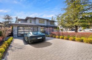 4495 Parliament Crescent, Forest Hills NV, North Vancouver 